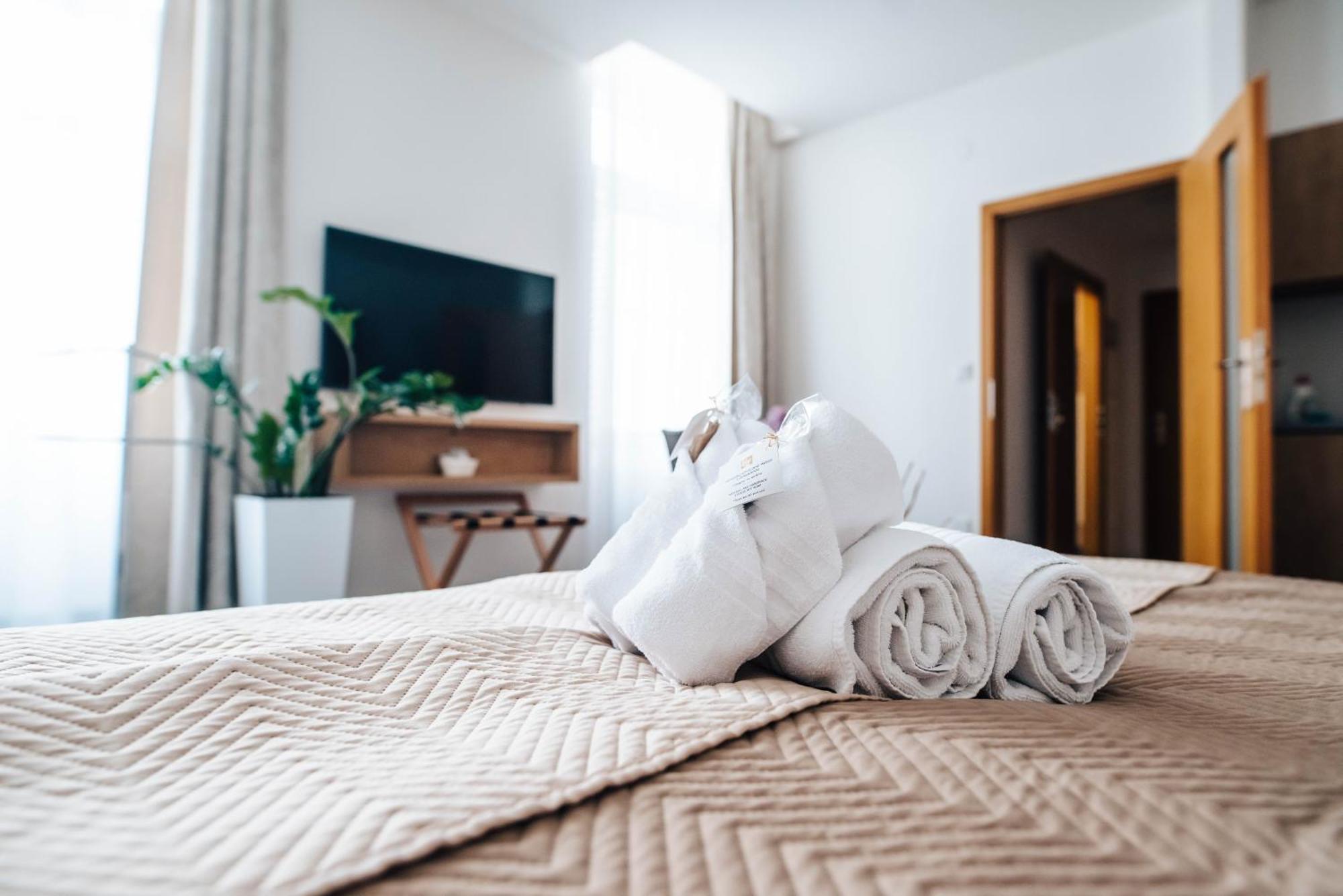 Hotel Forea Lanskroun Luaran gambar
