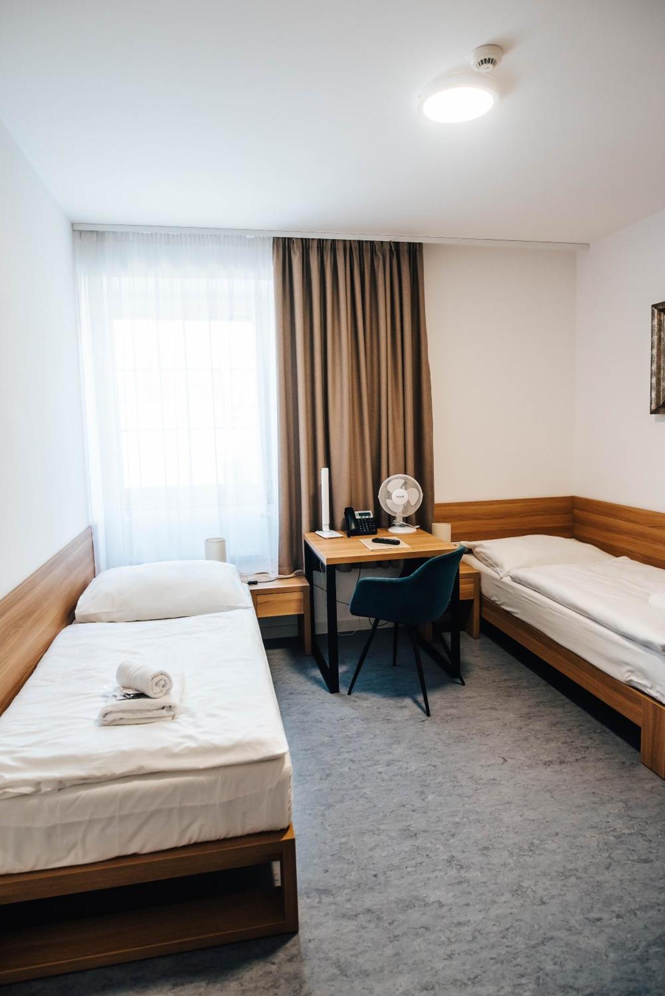 Hotel Forea Lanskroun Luaran gambar